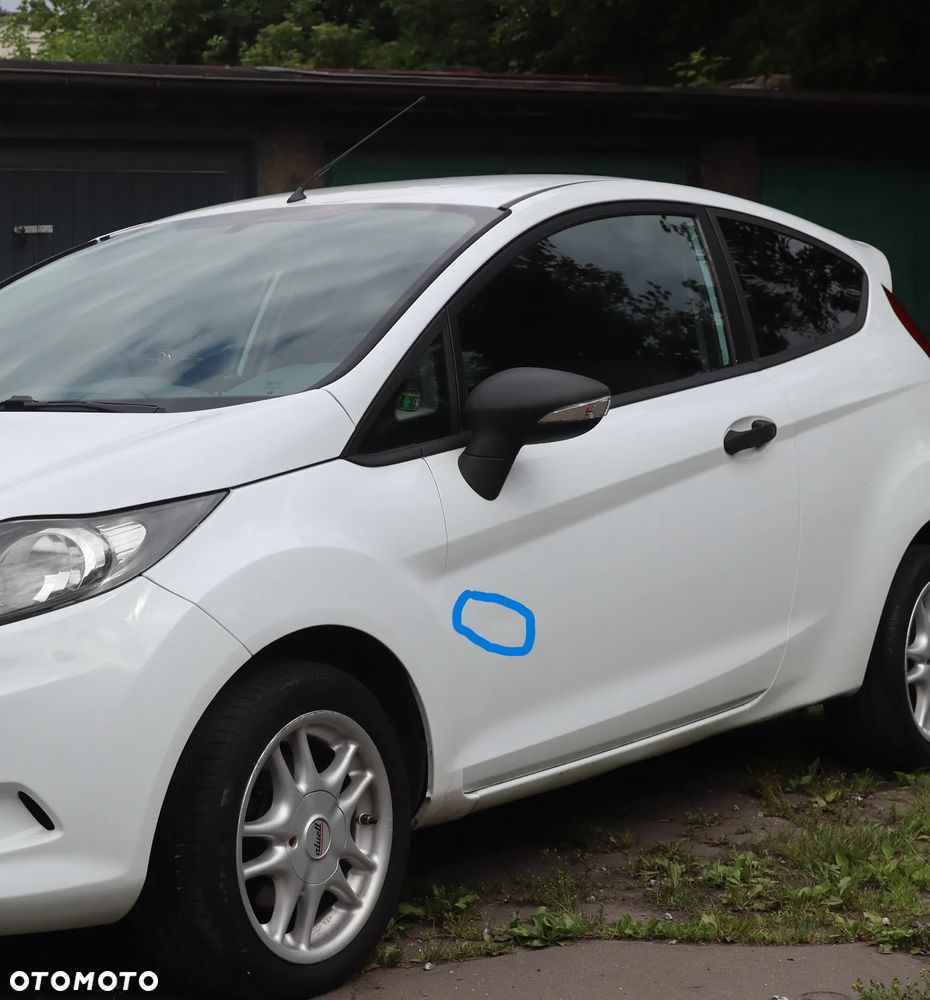 Ford Fiesta 1.25 Ambiente - 16
