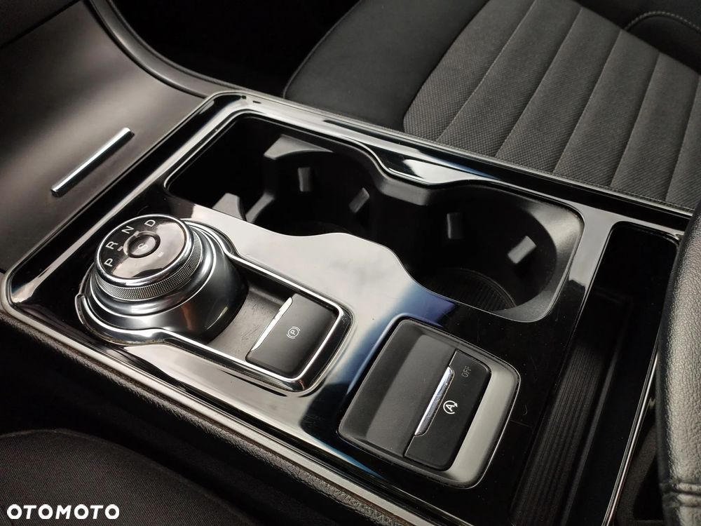 Ford Edge 2.0 EcoBlue Bi-Turbo 4x4 Titanium - 22