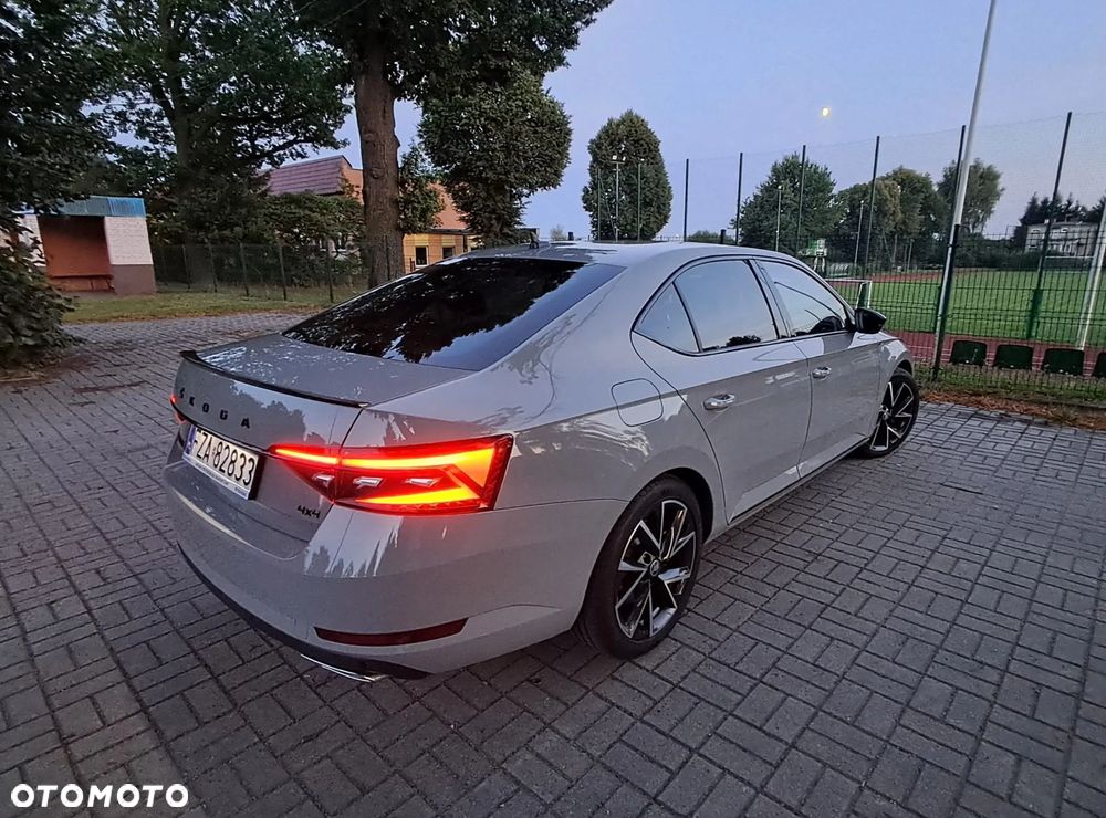 Skoda Superb 2.0 TSI 4x4 Sportline DSG - 2