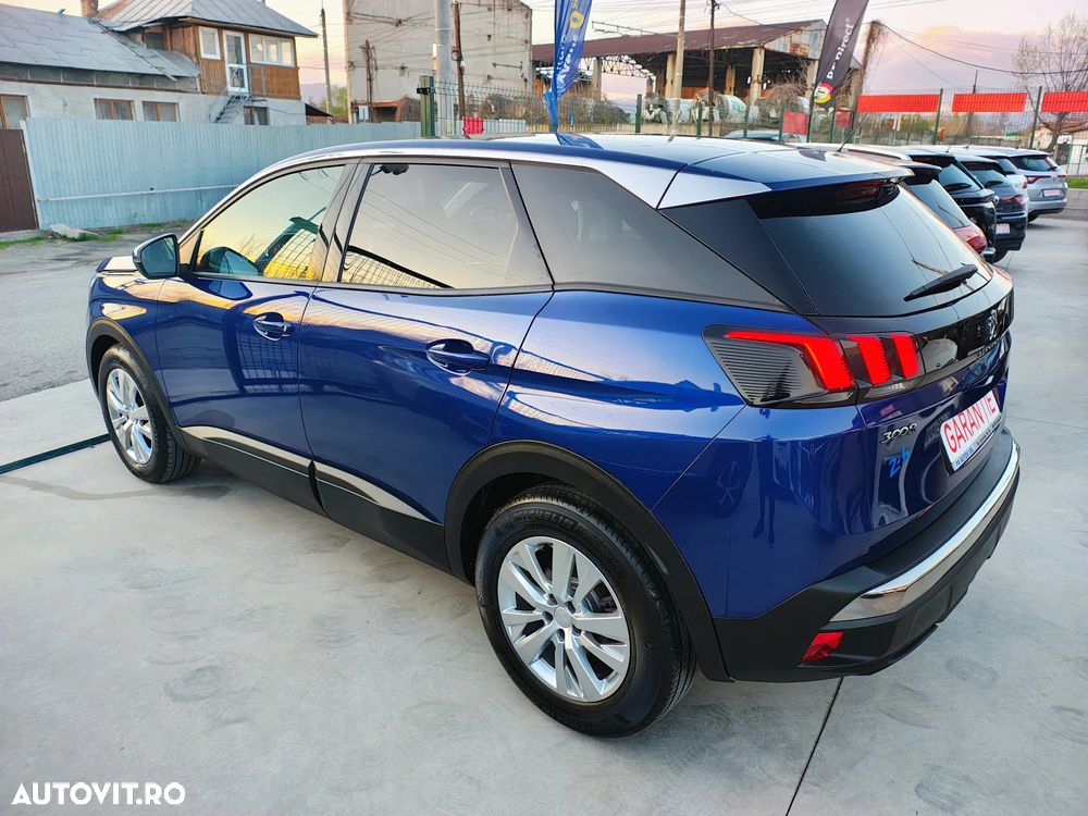 Peugeot 3008 BlueHDi 130 Stop & Start Active Business-Paket - 24