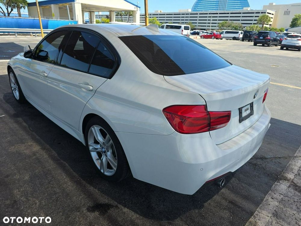 BMW Seria 3 340i M Sport Sport - 5
