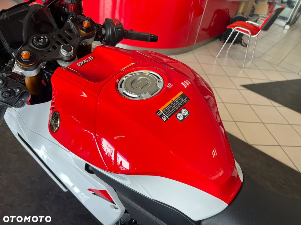 Yamaha R7 - 8