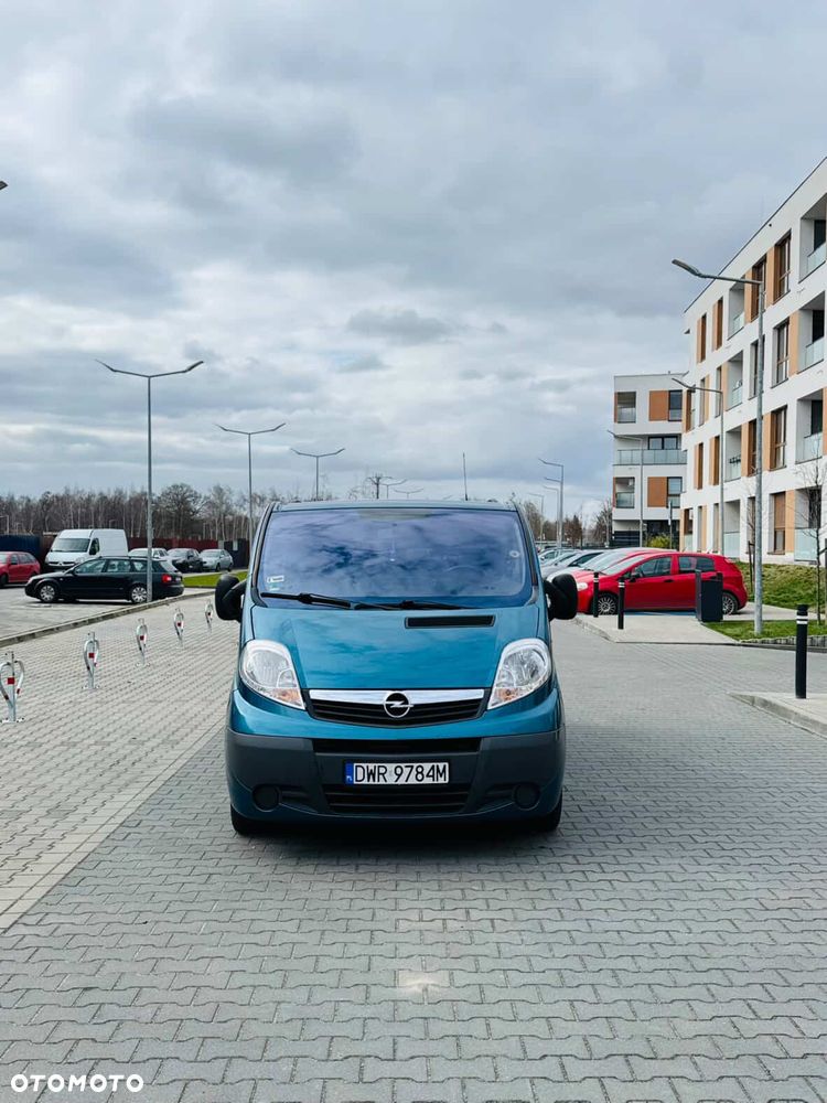 Opel Vivaro - 2