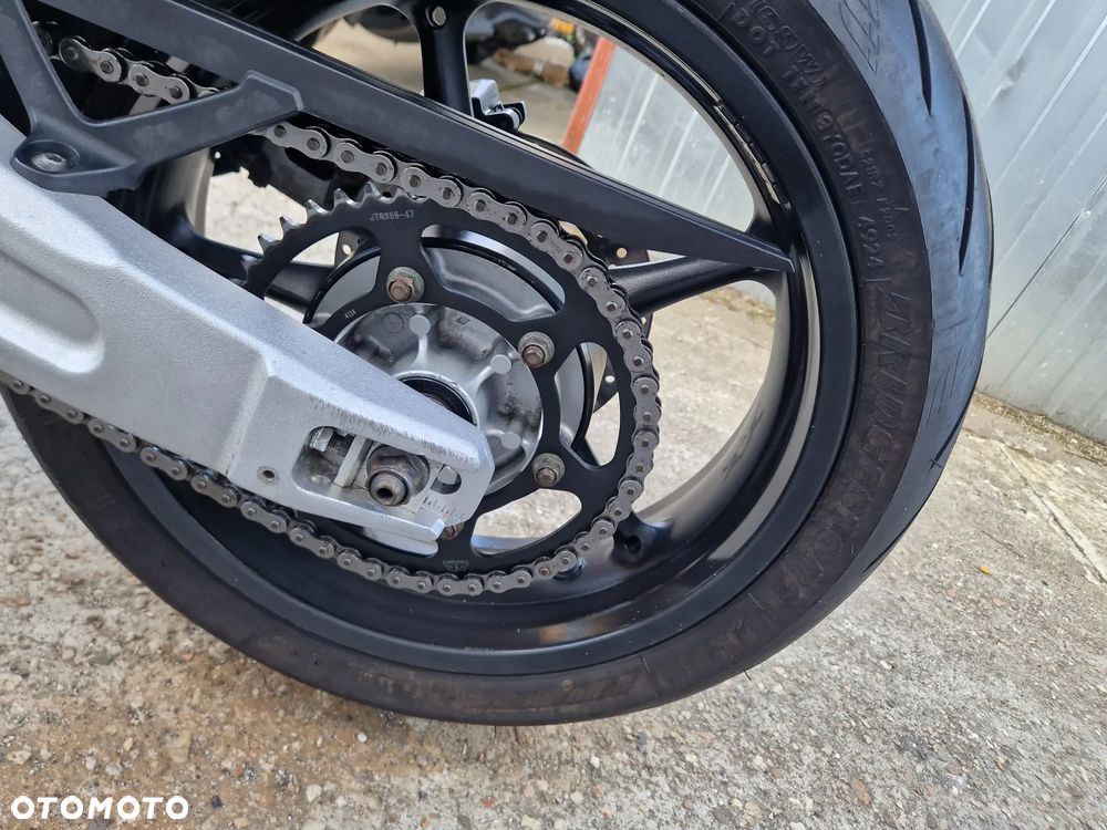 Yamaha MT - 21