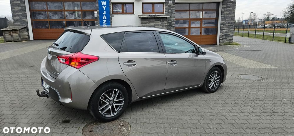 Toyota Auris 1.8 HSD Luna - 3