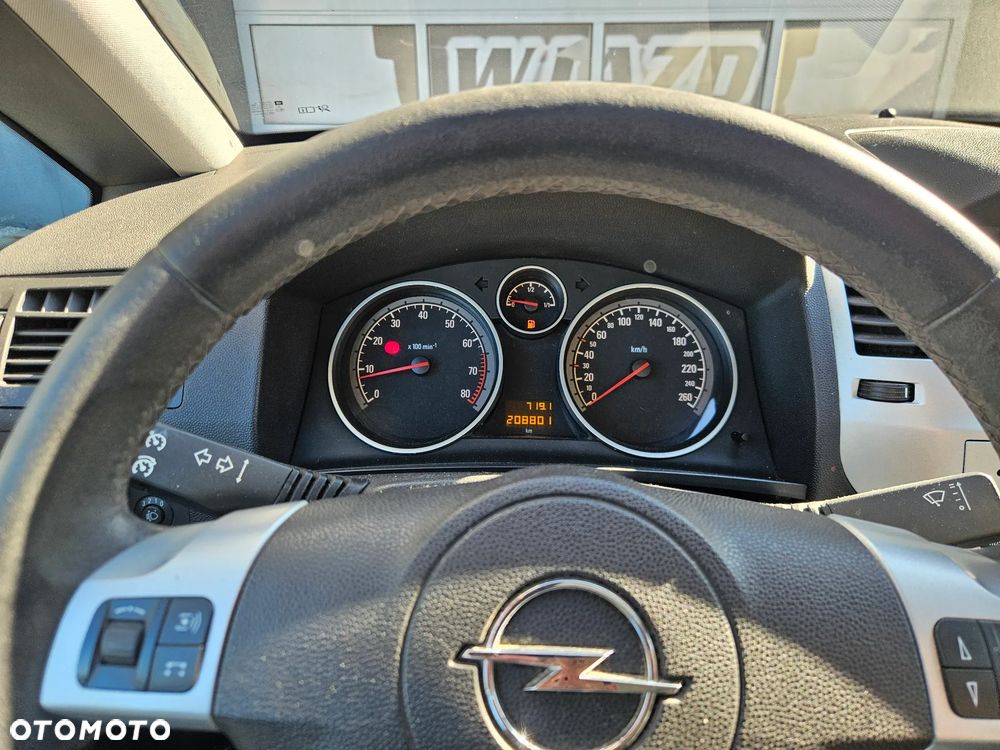 Opel Zafira 1.8 Cosmo - 16
