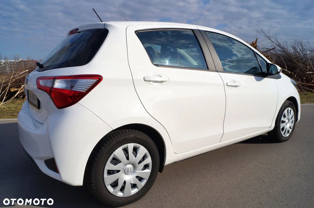 Toyota Yaris 1.0 Active - 17