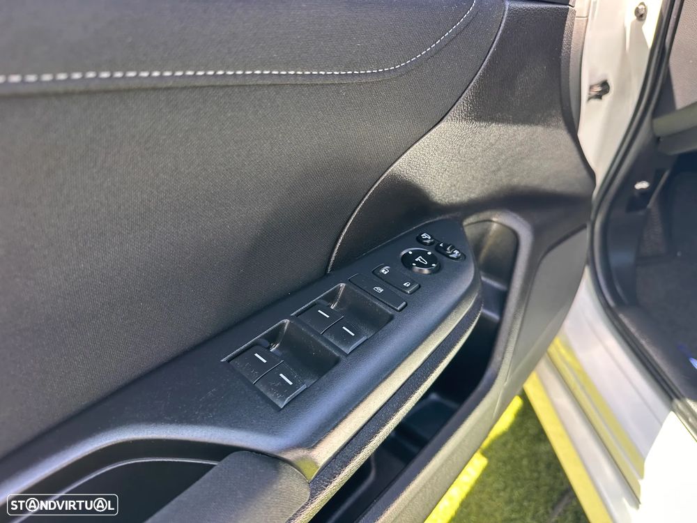 Honda Civic 1.0 i-VTEC Elegance Navi - 15