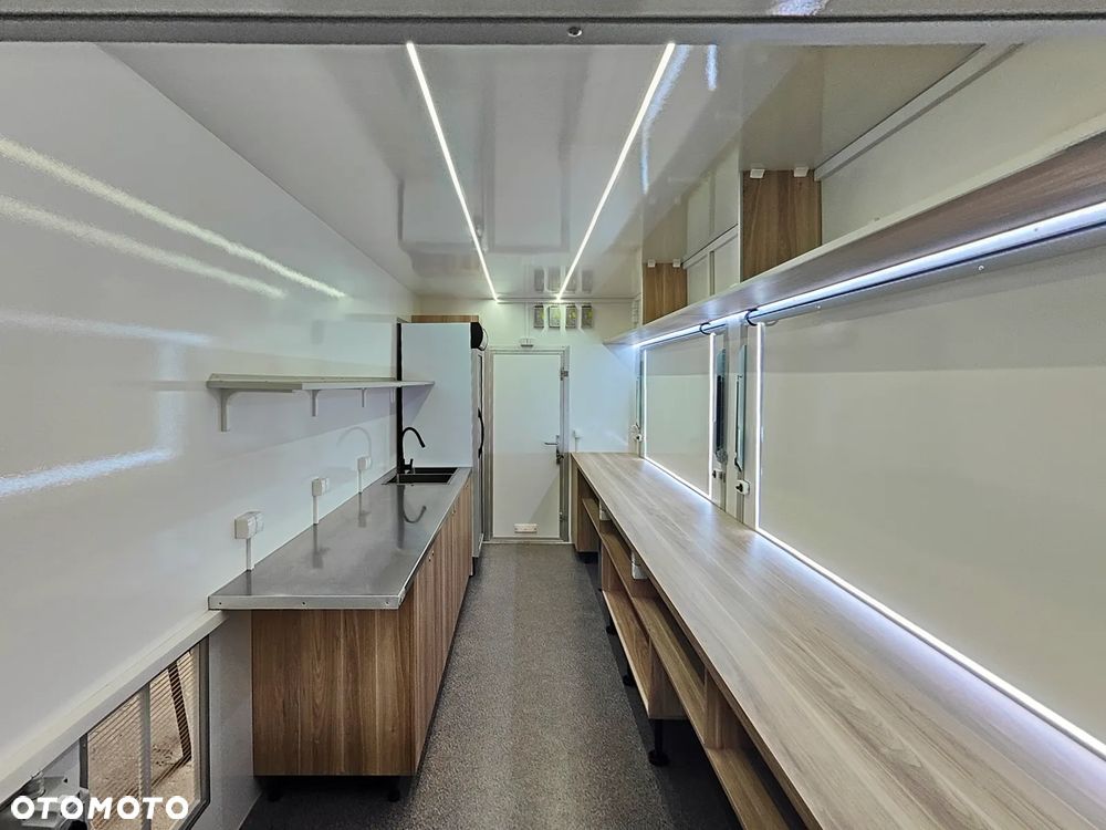 Esselmann Karello 5 przyczepa gastronomiczna - 9