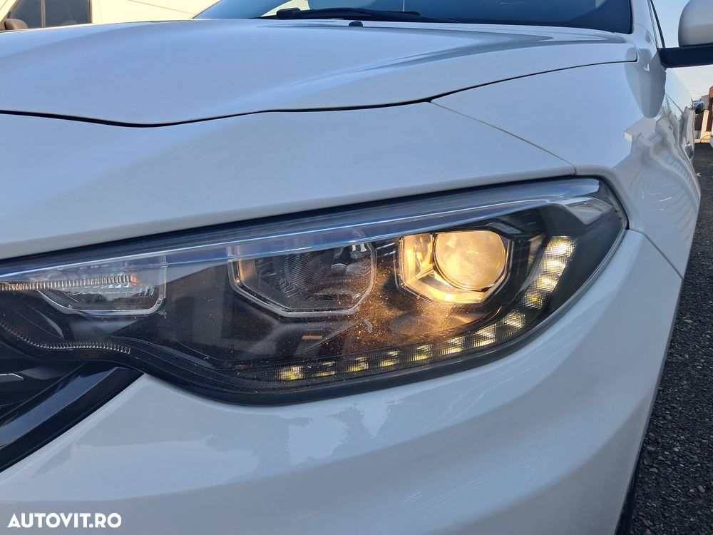 Fiat Tipo 1.6 Multijet Lounge - 10