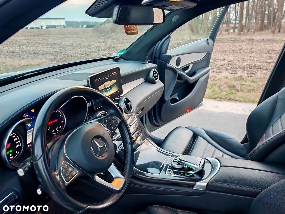 Mercedes-Benz GLC 250 d 4-Matic - 26