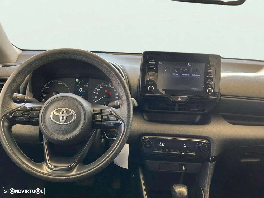 Toyota Yaris 1.5 HDF Comfort Plus - 10
