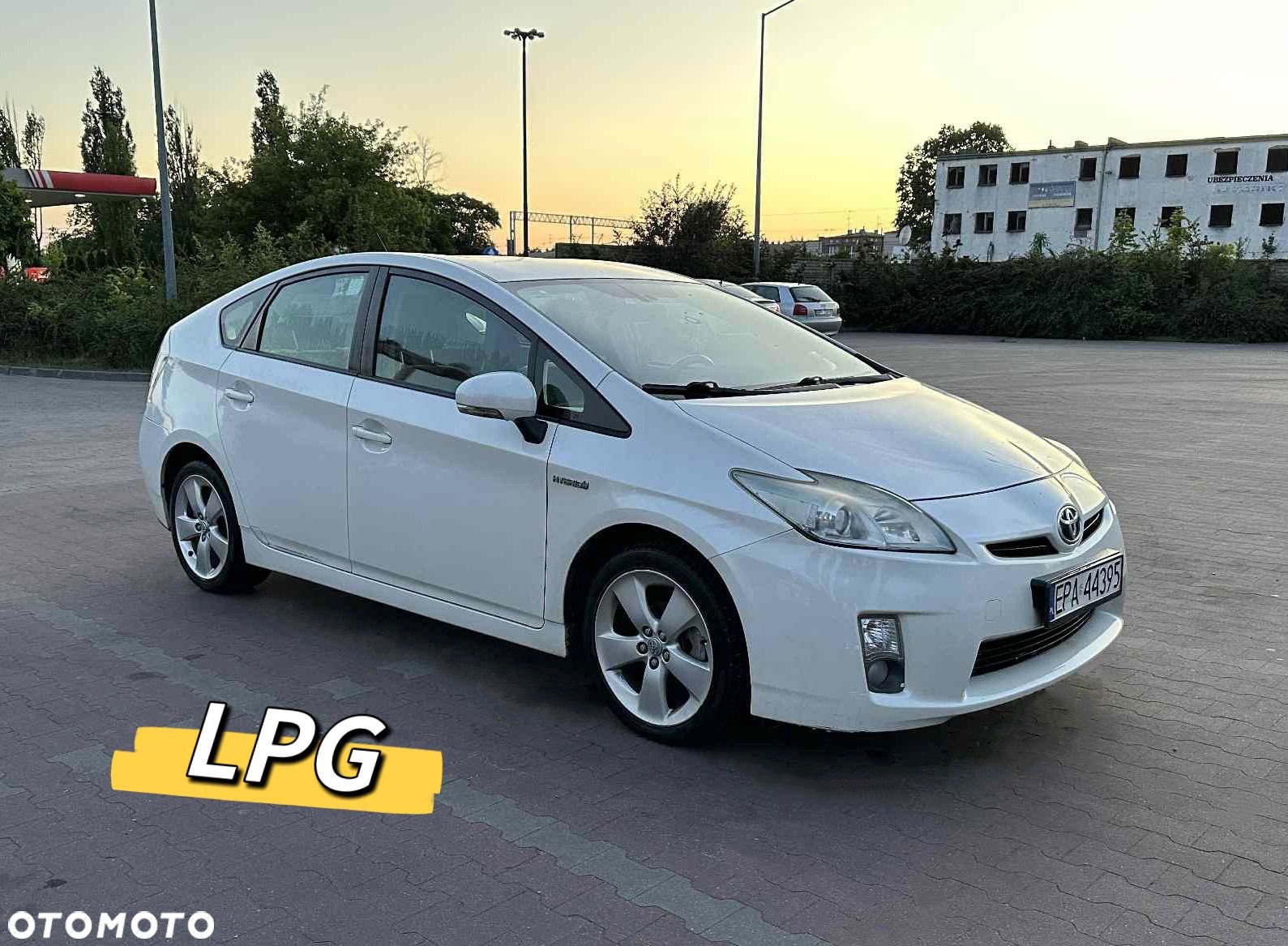 Toyota Prius - 1