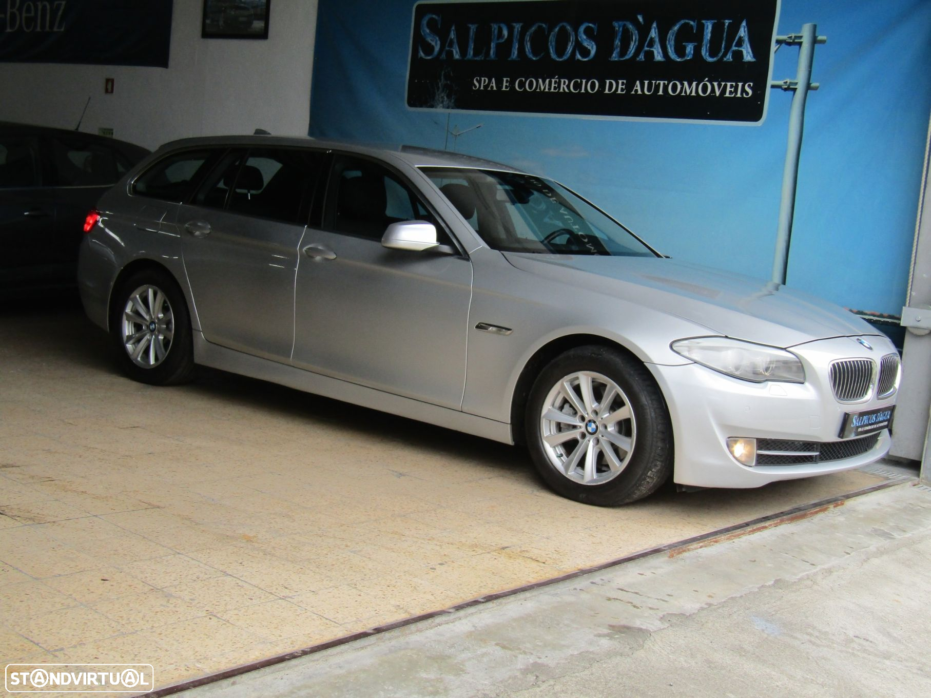 BMW 520 d Exclusive Auto 129g - 2