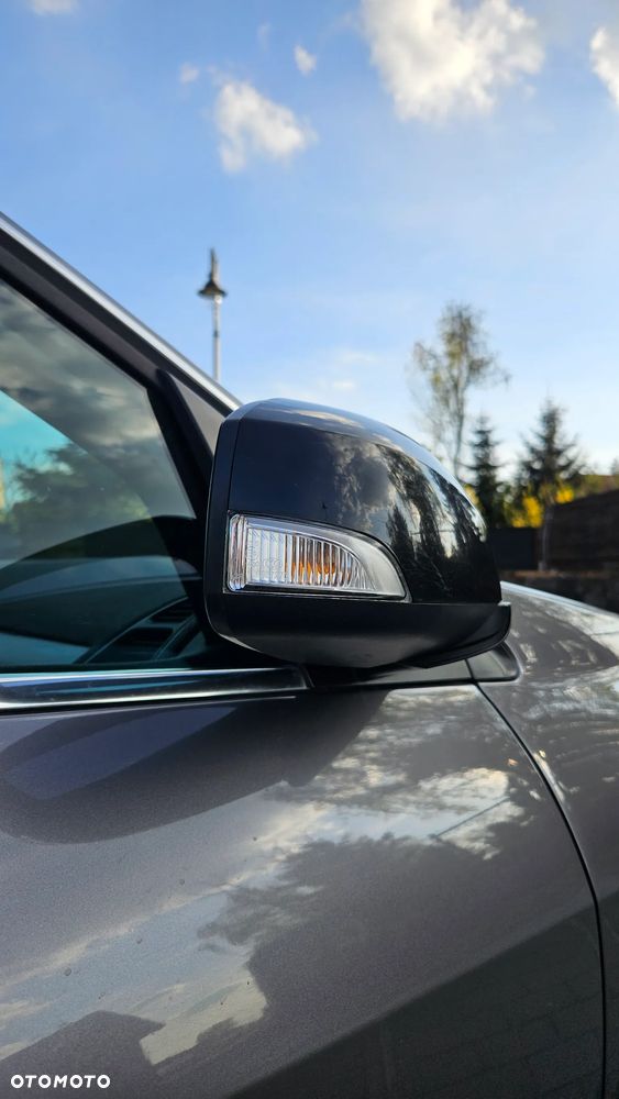 Renault Laguna 2.0 DCi GT 4WS - 10