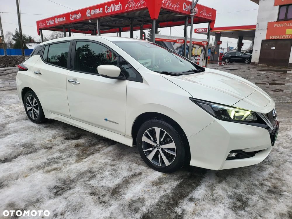 Nissan Leaf 40 kWh - 2