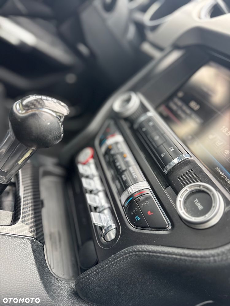 Ford Mustang 2.3 EcoBoost - 14