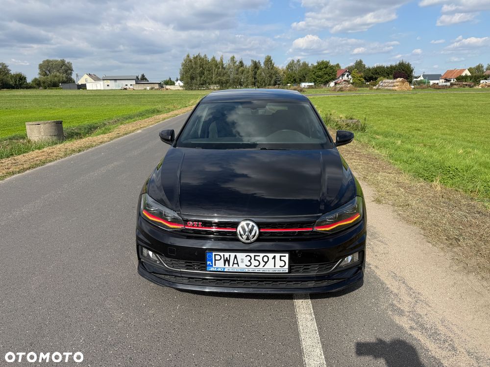 Volkswagen Polo 2.0 TSI DSG GTI - 2