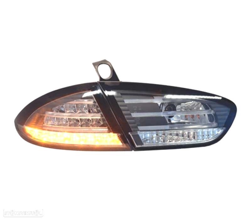 PILOTOS SEAT LEON 09-12 LED FUNDO NEGRO - 2