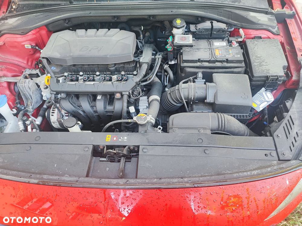 Hyundai i30 1.5 DPI Classic + - 8