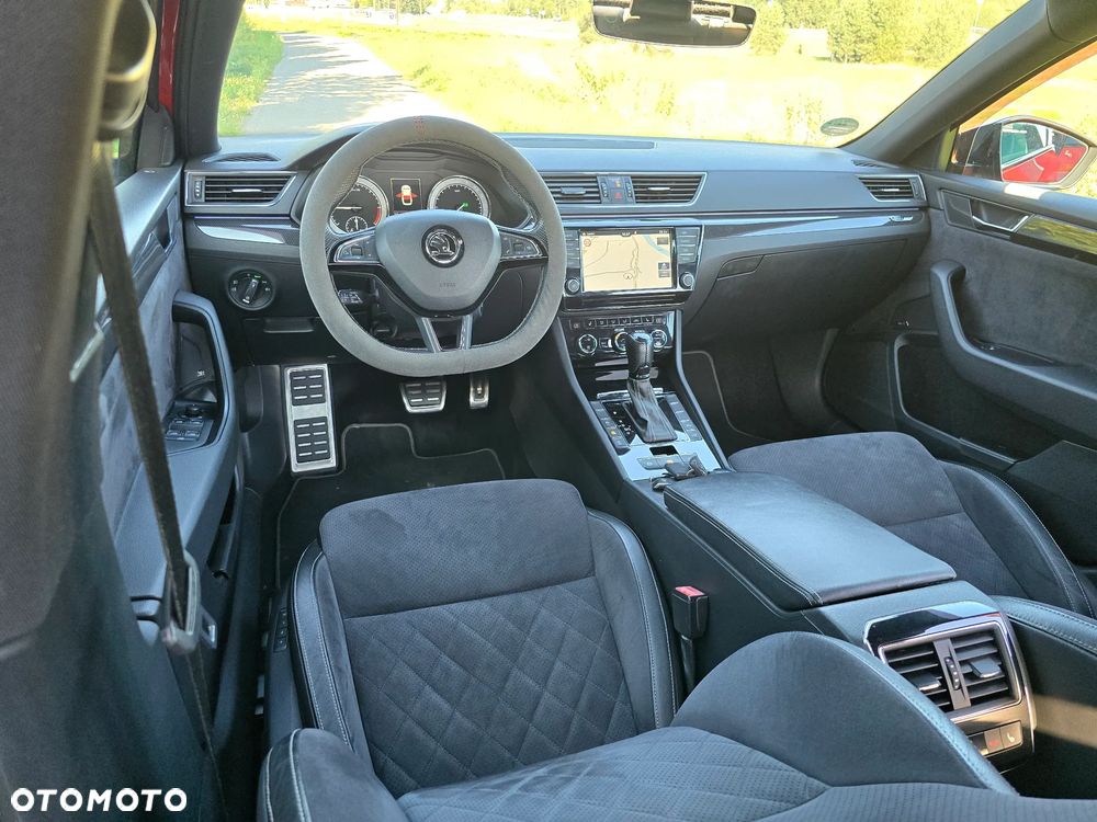 Skoda Superb 2.0 TDI 4x4 Sportline DSG - 13