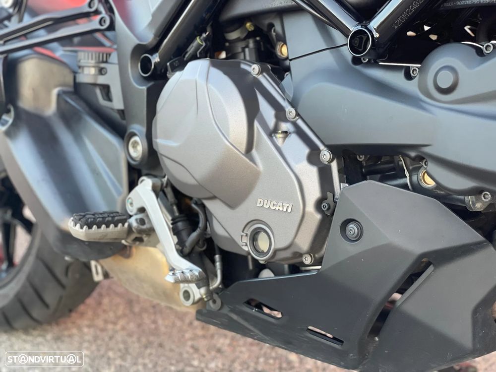 Ducati Multistrada V2 S - 11