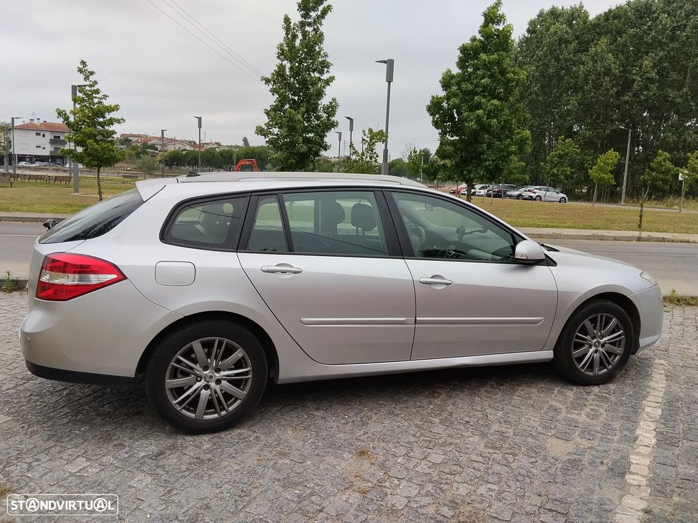 Renault Laguna Break dCi 110 FAP Dynamique - 2