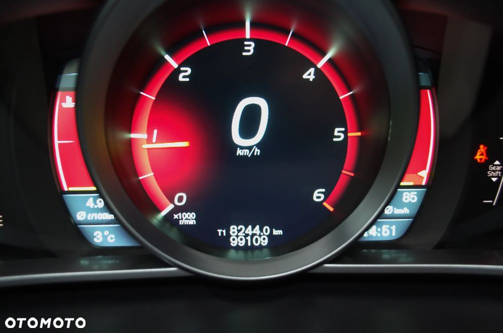 Volvo V40 D2 You - 23