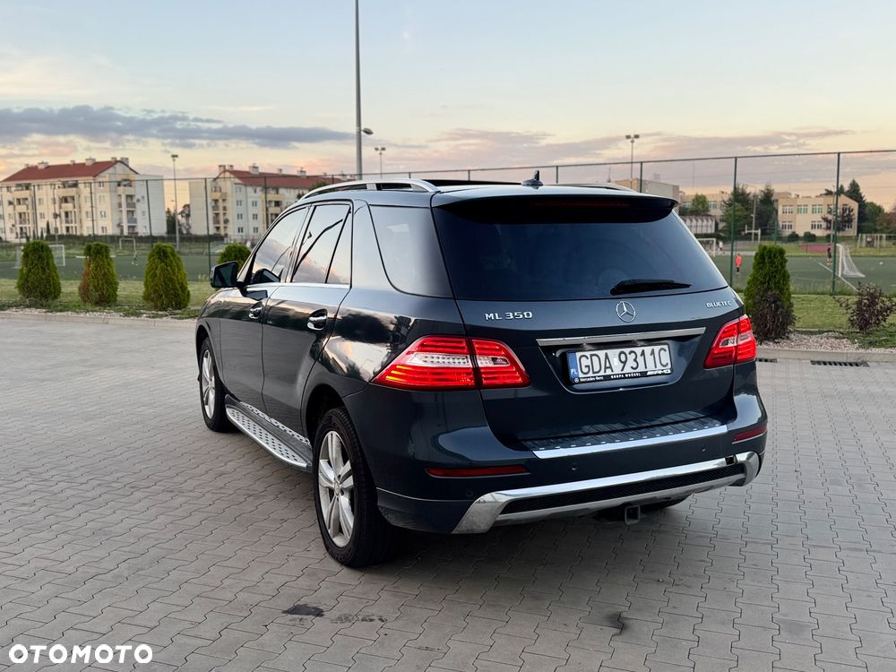 Mercedes-Benz ML 350 BlueTEC 4-Matic - 10