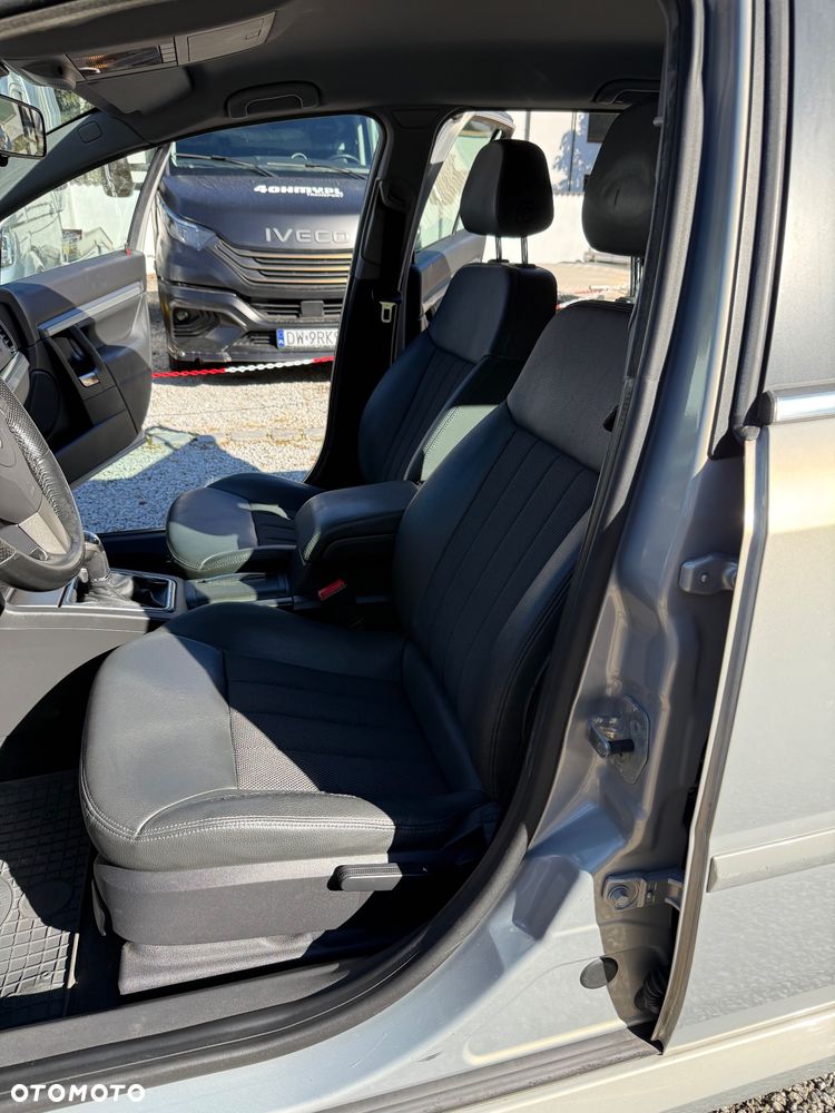 Opel Vectra 1.9 CDTI Cosmo - 21