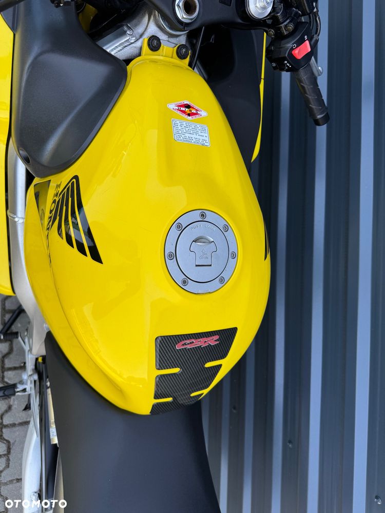 Honda CBR - 22