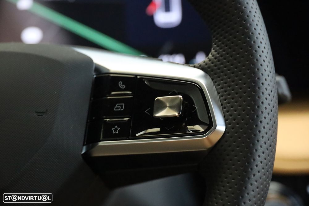 MG HS 1.5 Plug-in Hybrid Luxury - 23
