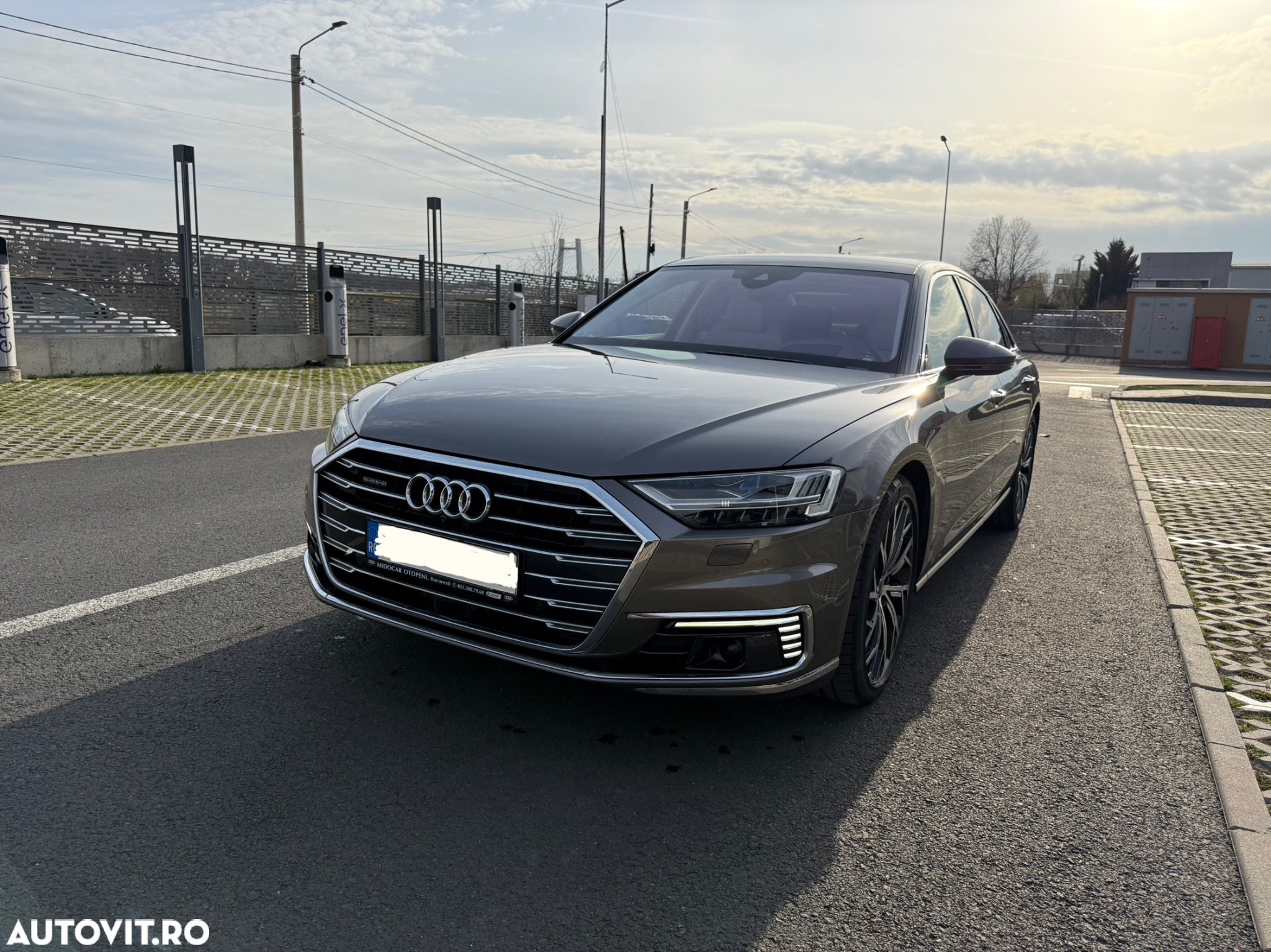 Audi A8 - 2