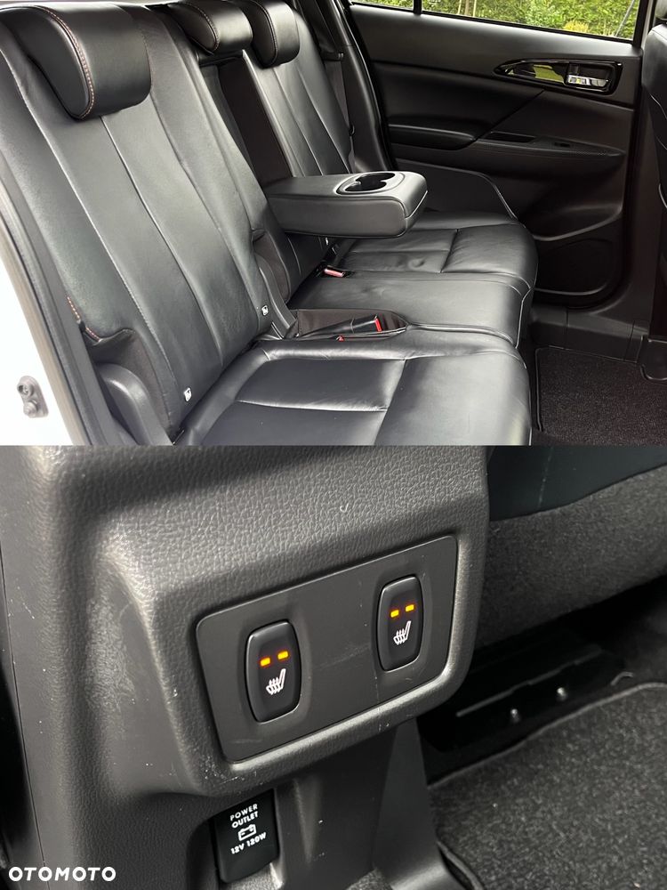 Mitsubishi Eclipse Cross 1.5 T Intense - 31