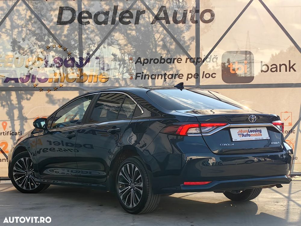 Toyota Corolla 1.8 HSD Dynamic - 13