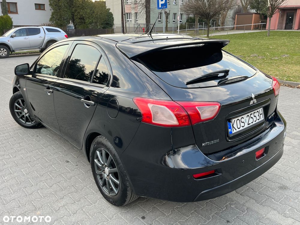 Mitsubishi Lancer 2.0 DID Intense - 3