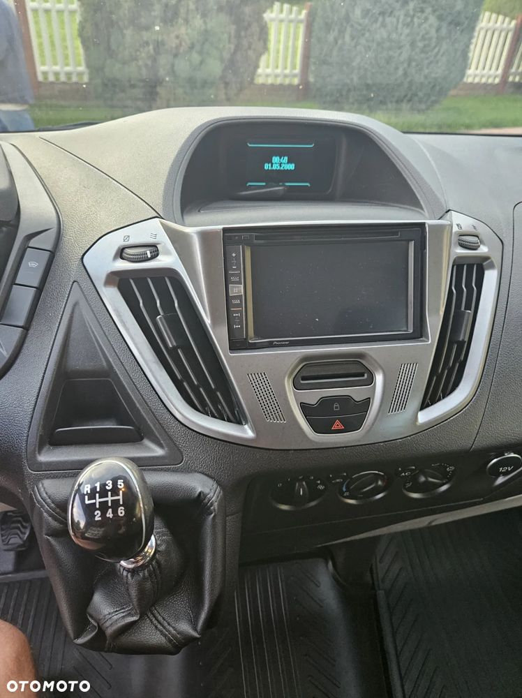 Ford Transit Custom 300 L2H1 VA Trend - 17