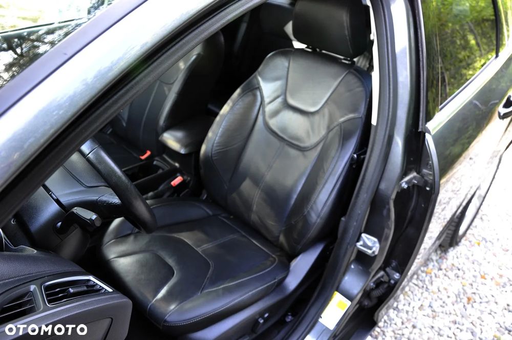 Ford Focus - 24