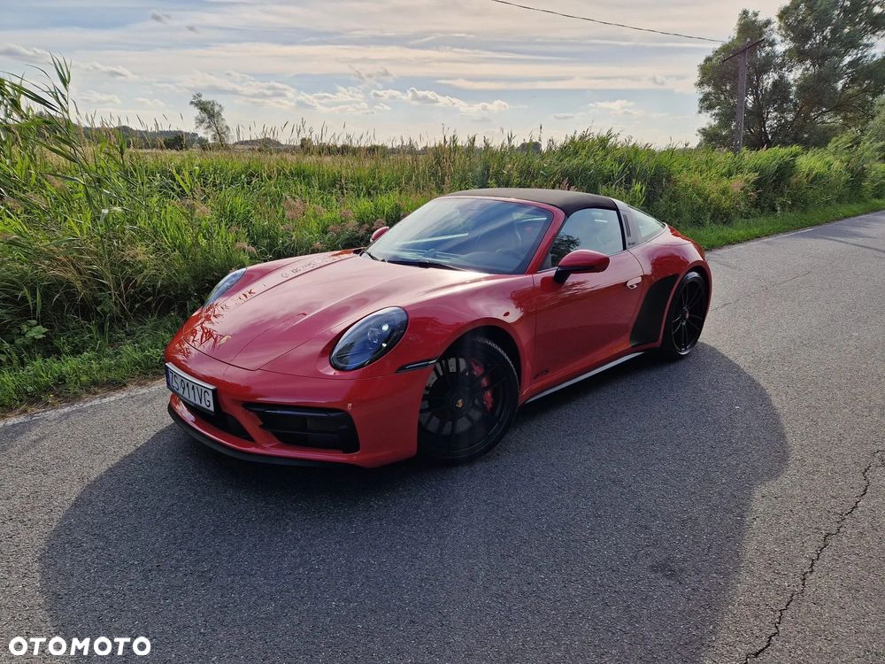 Porsche 911 Targa 4 GTS - 6