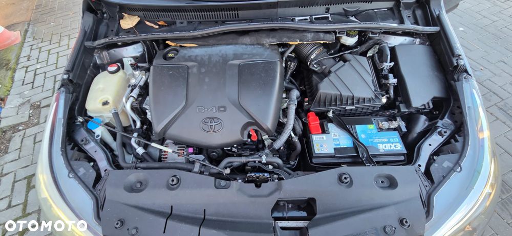 Toyota Avensis Touring Sports 2.0 D-4D Executive - 41