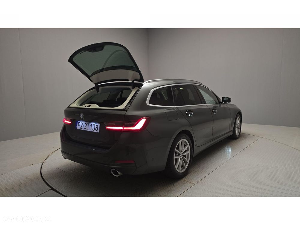 BMW Seria 3 - 28