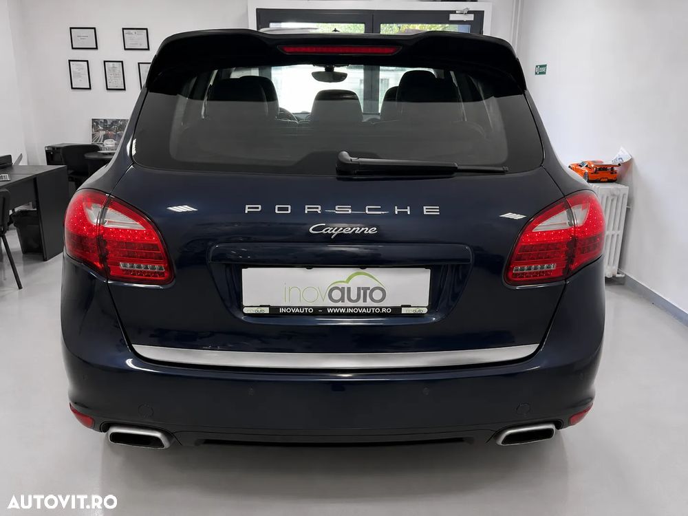 Porsche Cayenne 3.0TD TipTronic - 6