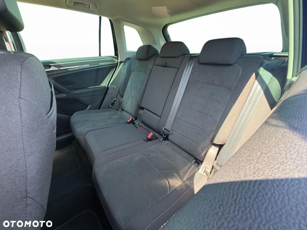 Volkswagen Tiguan 2.0 TSI 4Mot Elegance DSG - 31