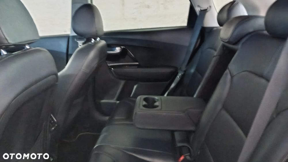 Kia Niro 1.6 GDI Hybrid L Business Line - 23