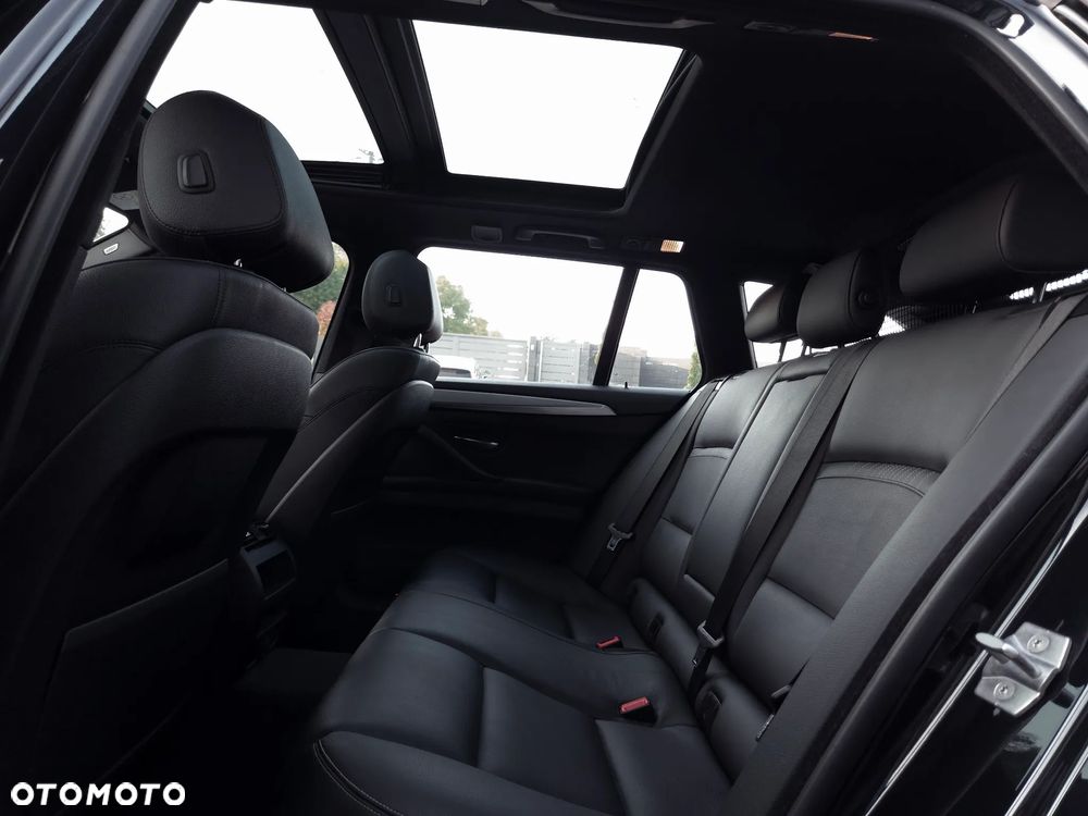 BMW Seria 5 520d Efficient Dynamics M Sport sport - 16