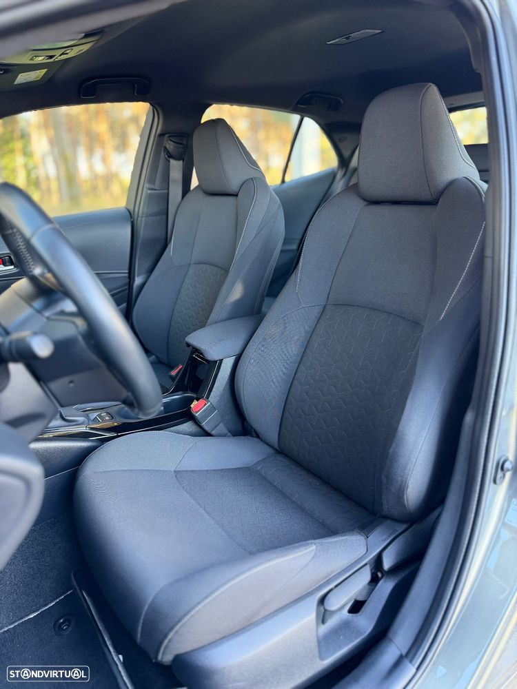 Toyota Corolla 1.8 Hybrid Comfort - 31
