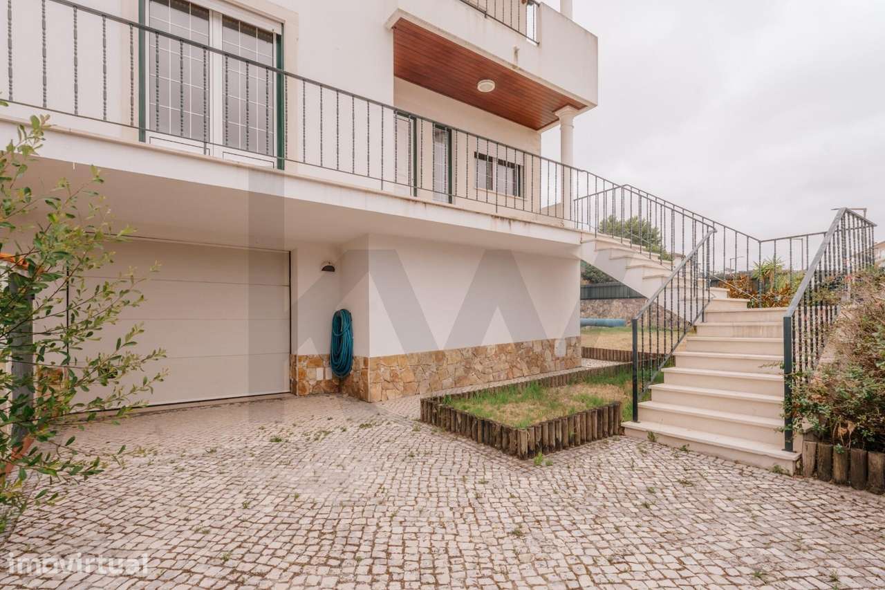 Fantástica Moradia T4 com Piscina – Tavarede, Figueira da Foz - Grande imagem: 4/60