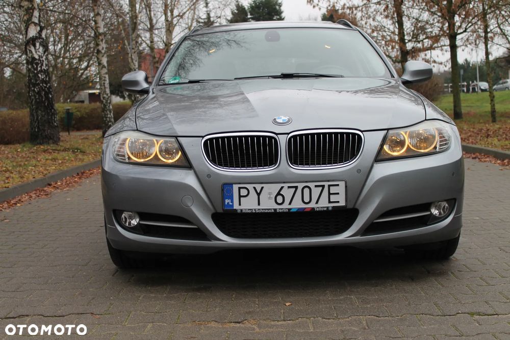BMW Seria 3 320d - 3