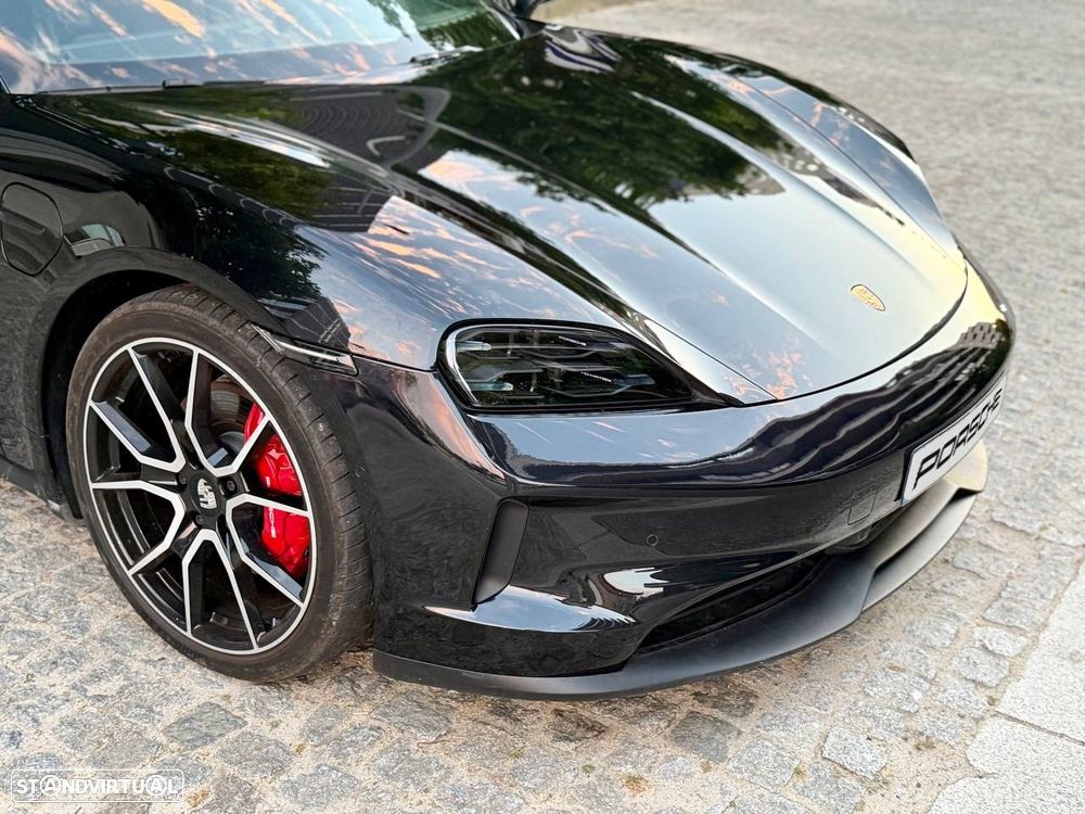 Porsche Taycan Sport Turismo 4S - 12