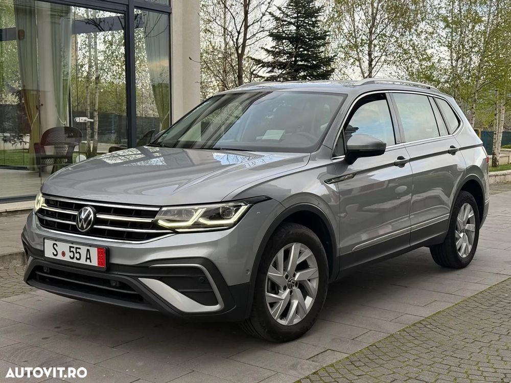 Volkswagen Tiguan - 2